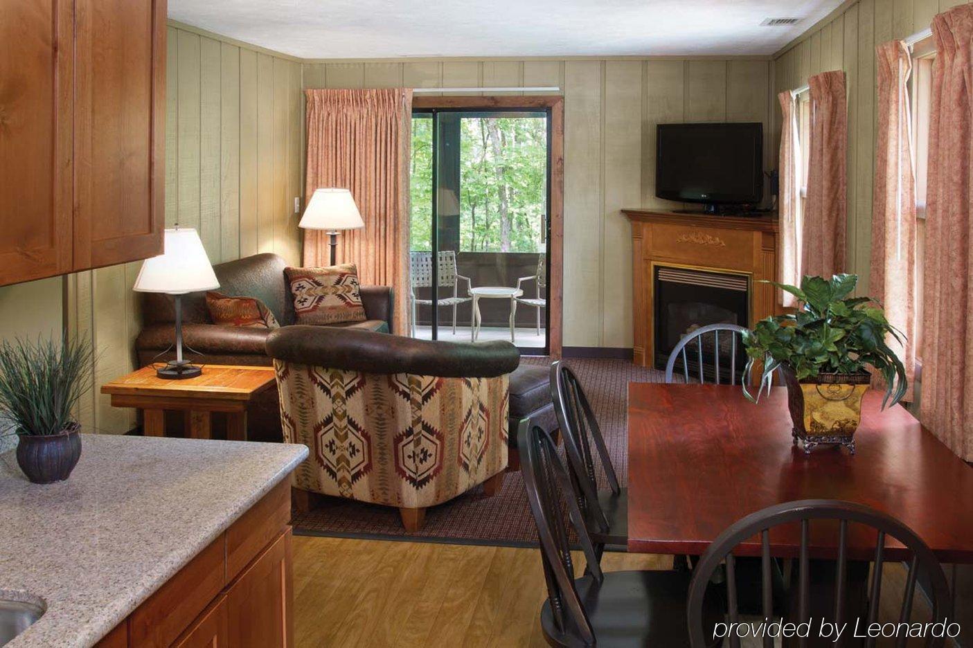 Shawnee Lodge West Portsmouth ภายนอก รูปภาพ